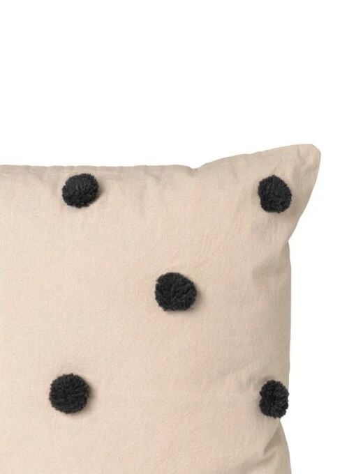 Ferm LIVING Dot Tuftkissen, Sand, Schwarz -Kissen Verkaufsv Shop 1102652849 3