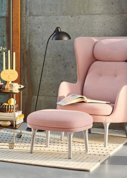 Fritz Hansen Dots Teppich, 150 X 190 Cm -Kissen Verkaufsv Shop 14401 Ro Light pink and Rug Dots