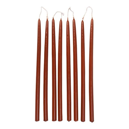 Ferm LIVING Spike Kerzen, Dünn, 8er-Set, Rostrot -Kissen Verkaufsv Shop Ferm Living FL1104266262 kynttilt fermLIVING SpikeSlimCandles Rust 1104266262 pack kb