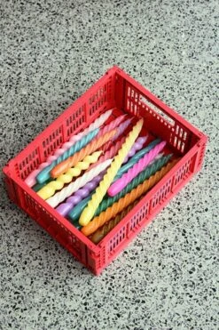 Hay Long Twist Kerzen, 6 Stück, Dunkler Pfirsich, Dunkelrosa, Hellro -Kissen Verkaufsv Shop HAY Colour crate M red Candle family