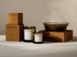 Menu Olfacte Duftkerze, 235 G, Chapter -Kissen Verkaufsv Shop MENU Olfacte Scented Candle Private View Chapter 2 1