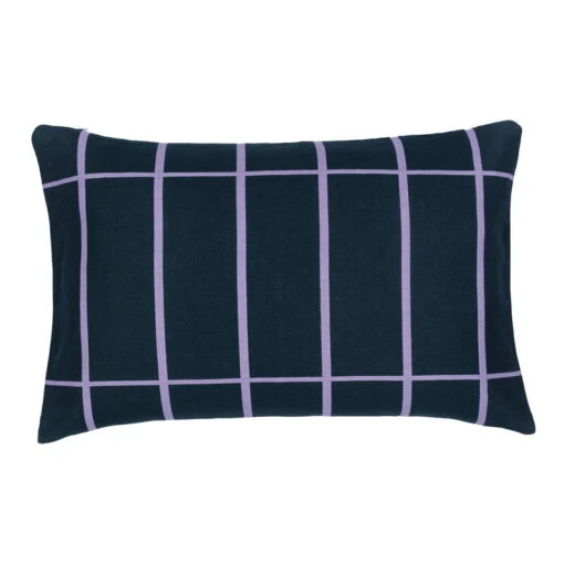 Marimekko Tiiliskivi Kissenbezug, 40 × 60 cm, Dunkelgrün - Lavendel -Kissen Verkaufsv Shop marimekko MA071821 640 MM 223 tiiliskivi tyynynpaall 40x60 071821 640 FR1 kb